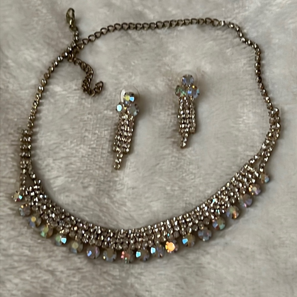 Vintage iridescent rhinestone necklace and earrings set